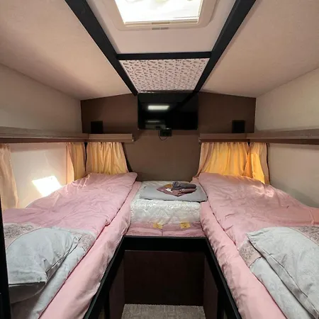 Moonlight Caravan Rental Kemping *