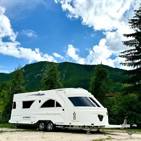 Moonlight Caravan Rental Ilijas